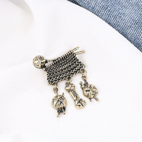 Antique Pirate Heritage Brooch